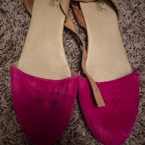 Sseko Buckle up sandals